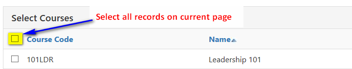 The table listing courses with a highlighted checkbox indicating the option to select all courses on the current page.